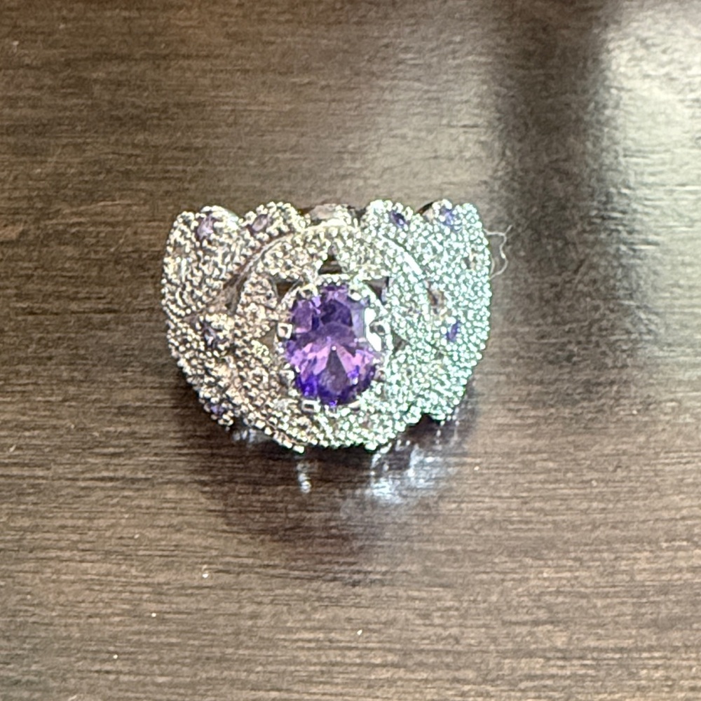 Elegant Vintage Sterling Silver 925 Purple Stone Women's Ring Size 6.5